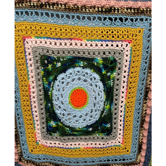 Vintage granny Knit Blanket - Picture 6 of 10